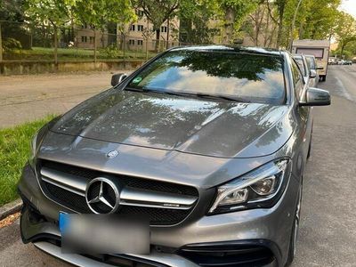 Mercedes CLA45 AMG