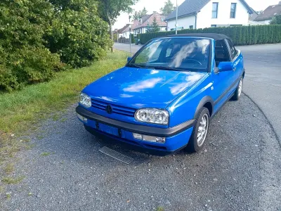 Gebraucht VW Golf Cabriolet 90 PS (66 kW) 1995 Blau Cabrio