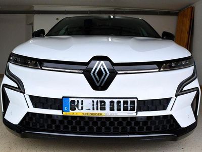 Gebraucht Renault Megane E-Tech Iconic 160 kW (218 PS) 2022 Weiß Limousine