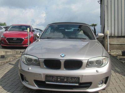 Gebraucht BMW 118 Cabriolet Advantage 143 PS (105 kW) 2012 Silber Cabrio