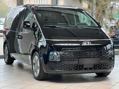 Usata Hyundai Staria 177 CV (130 kW) 2023 Nero Monovolume