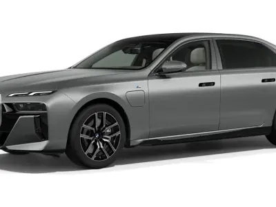 Gebraucht BMW 750e Comfort Edition 489 PS (359 kW) 2024 Grau Limousine