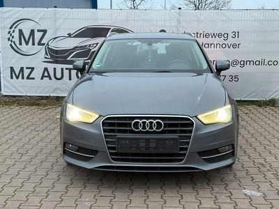 Grau Gebraucht 2013 Audi A3 Sportback Attraction Kleinwagen | 7.500 € (Superpreis)