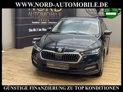 Schwarz Gebraucht 2022 Skoda Octavia Ambition Kombi | 16.490 € (Fairer Preis)