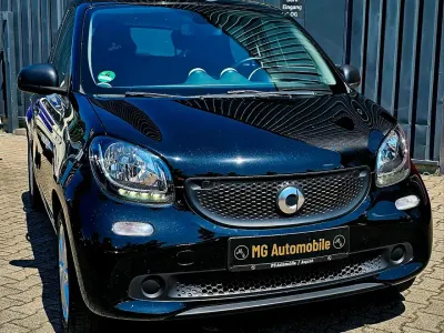 Gebraucht Smart ForFour Pure 71 PS (52 kW) 2016 Schwarz Kleinwagen