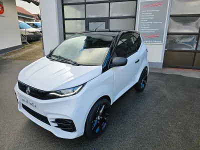 Nuova Aixam AMBITION Sport 2026 Bianco Utilitaria