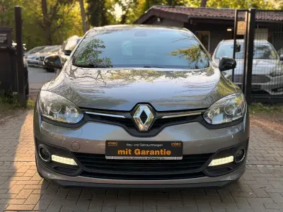 Używany Renault Mégane LIMITED 110 KM (80 kW) 2015 Szary Sedan/Limuzyna