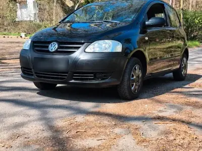 Używany VW Fox 54 KM (39 kW) 2007 Czarny Hatchback