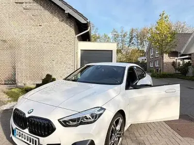 Gebraucht BMW 218 M Sport 136 PS (100 kW) 2021 Weiß Limousine
