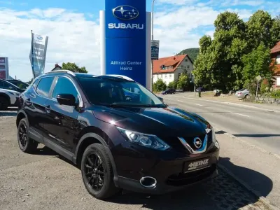 Gebraucht Nissan Qashqai Tekna 131 PS (96 kW) 2016 SUV