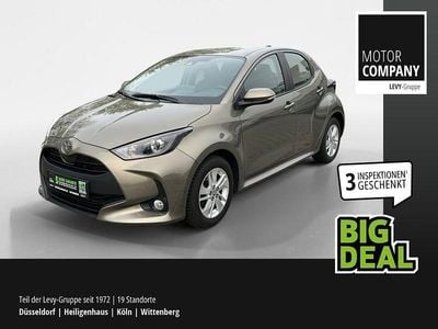 Usata Toyota Yaris Active 125 CV (91 kW) 2024 Marrone Utilitaria