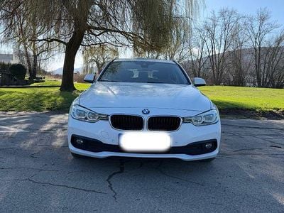 Gebraucht BMW 320 Advantage 190 PS (139 kW) 2017 Weiß Kombi