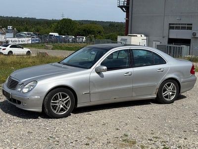 Mercedes E240