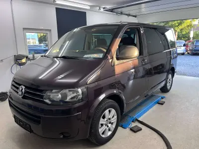 Gebraucht VW Multivan 140 PS (102 kW) 2011 Violet Van / Kleinbus