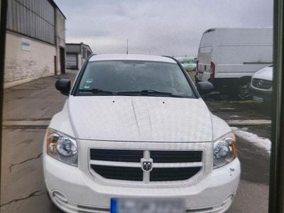 Gebraucht Dodge Caliber 156 PS (114 kW) 2010 Weiß Kleinwagen
