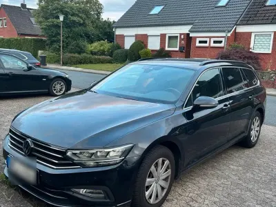 Gebraucht VW Passat 2023 Schwarz Kombi