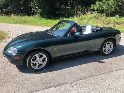 Second-hand Mazda MX5 110 CP (80 kW) 1999 Verde Cabrio