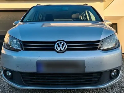 Gebraucht VW Touran 105 PS (77 kW) 2012 Silber Van / Kleinbus