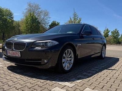 Begagnad BMW 528 Sport Line 258 HK (189 kW) 2011 Grå Sedan