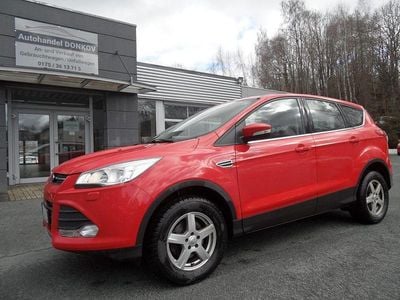 Gebraucht Ford Kuga Trend 150 PS (110 kW) 2015 Rot SUV