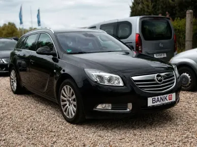 Gebraucht Opel Insignia 179 PS (131 kW) 2010 Schwarz Limousine