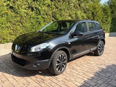 Gebraucht Nissan Qashqai Acenta 141 PS (103 kW) 2010 Schwarz SUV