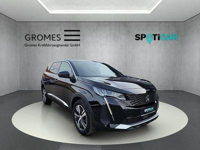 Gebraucht Peugeot 5008 Allure 131 PS (96 kW) 2023 Noir perla nera (metallic) SUV