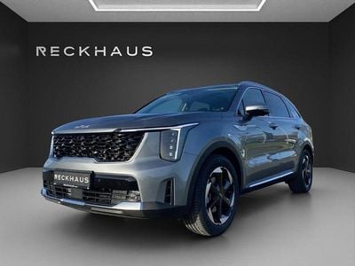 Neu Kia Sorento Spirit 160 PS (117 kW) 2025 Grau SUV