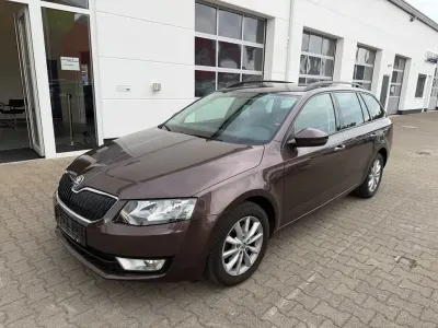 Gebraucht Skoda Octavia Style 150 PS (110 kW) 2016 Braun Kombi