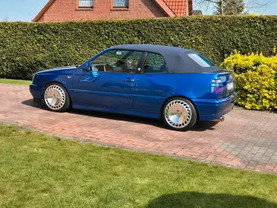 Gebraucht VW Golf Cabriolet Classicline 90 PS (66 kW) 1996 Blau Cabrio