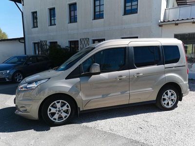 Usata Ford Tourneo Connect Titanium 150 CV (110 kW) 2015 Beige Monovolume