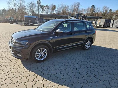 Gebraucht VW Tiguan Allspace R-line 239 PS (175 kW) 2019 Schwarz SUV