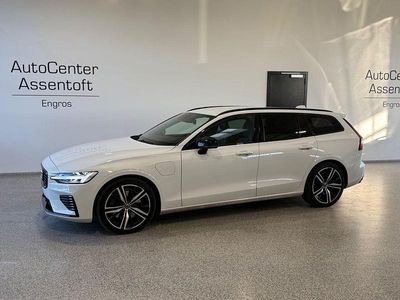 Gebraucht Volvo V60 R-Design 253 PS (186 kW) 2020 Weiß Kombi