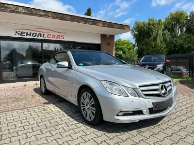 Gebraucht Mercedes E250 204 PS (150 kW) 2010 Silber Cabrio