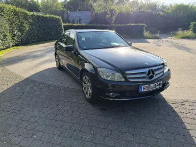 Gebraucht Mercedes C180 156 PS (114 kW) 2009 Schwarz Limousine