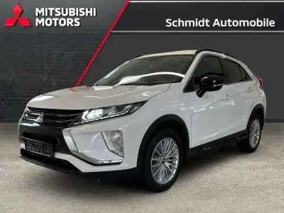Gebraucht Mitsubishi Eclipse Cross Active 148 PS (108 kW) 2020 Perlmutt weiß SUV