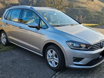 Gebraucht VW Golf Sportsvan Comfortline 125 PS (91 kW) 2017 Silber Van / Kleinbus