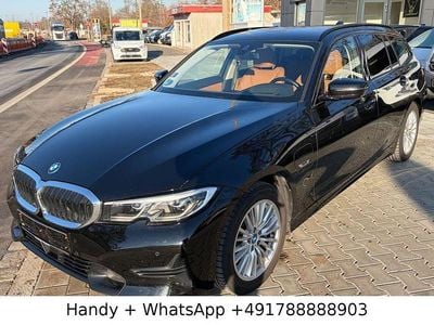 Gebraucht BMW 330e Sport Line 184 PS (135 kW) 2022 Schwarz Kombi