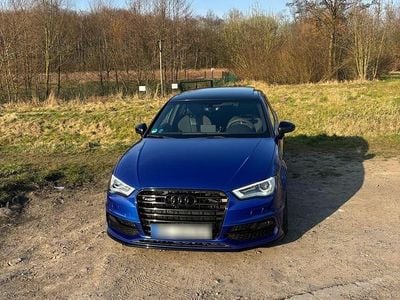 Usata Audi A3 Sportback S-Line 150 CV (110 kW) 2016 Blu Utilitaria