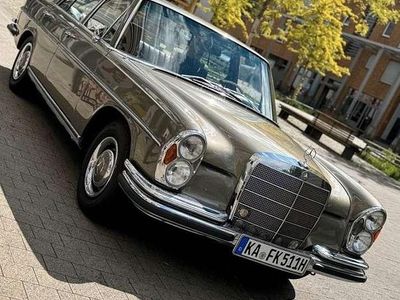 Gebraucht Mercedes 300 171 PS (125 kW) 1967 Grau Limousine