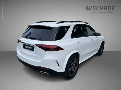 Gebraucht Mercedes GLE450 AMG line 367 PS (269 kW) 2025 Unilack polarweiß SUV