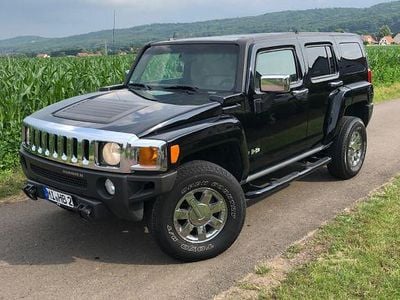 Hummer H3