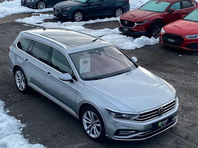 Gebraucht VW Passat 199 PS (146 kW) 2022 Silber Kombi