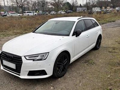 Gebraucht Audi A4 Design 150 PS (110 kW) 2018 Weiß Kombi