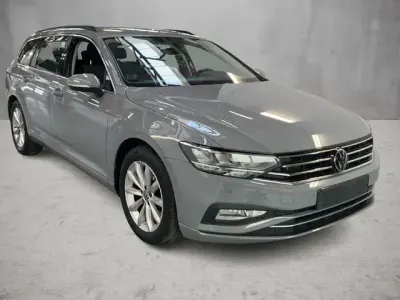 Gebraucht VW Passat Business 150 PS (110 kW) 2023 Grau Kombi
