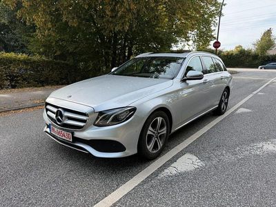 Mercedes E220