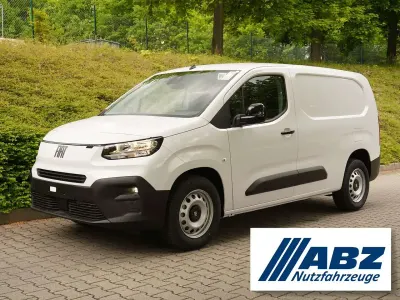 Neu Fiat Doblò 131 PS (96 kW) 2026 Weiß Van / Kleinbus