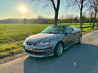 Grau Gebraucht 2005 Saab 9-3 Cabriolet Aero Cabrio | 11.800 € (Teuer)