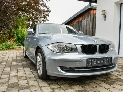 Gebraucht BMW 118 Advantage 143 PS (105 kW) 2011 Blau Kleinwagen