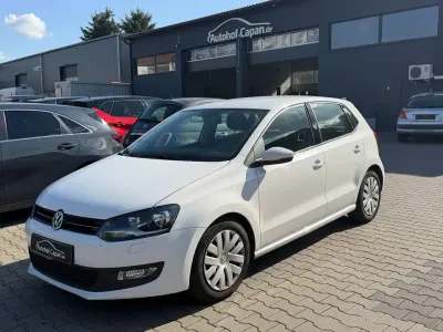 Gebraucht VW Polo Comfortline 90 PS (66 kW) 2012 Zu lackieren weiss 068 Kleinwagen